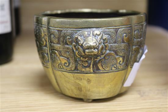 A Chinese bronze censer, with banded decoration width 13cm